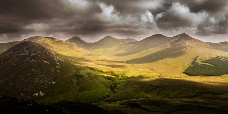 家里窗户坏了，需要用的东西