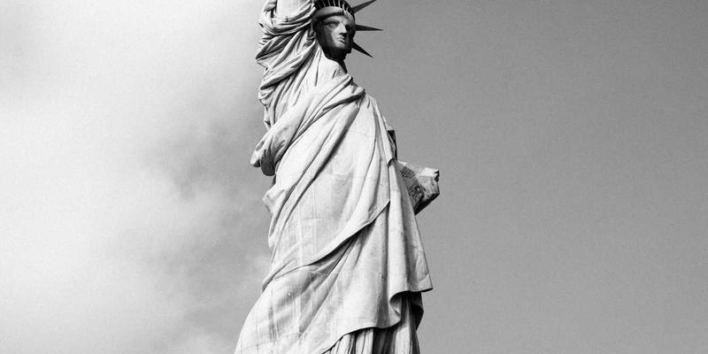 今天出去转了一圈，有认识的吗？